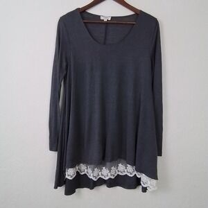 Umgee Oversized Knit‎ Tunic Women's Size Small in Gray w/ Lace Trim